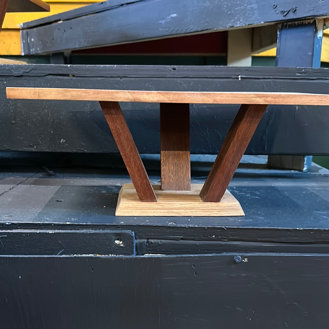 Award table Pine top